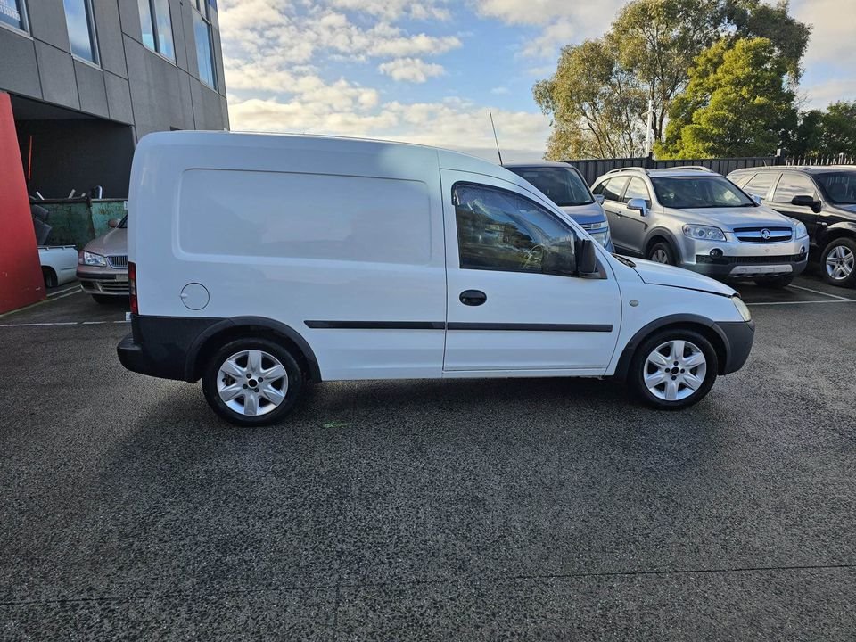Car For Sale - 2006 Holden Combo