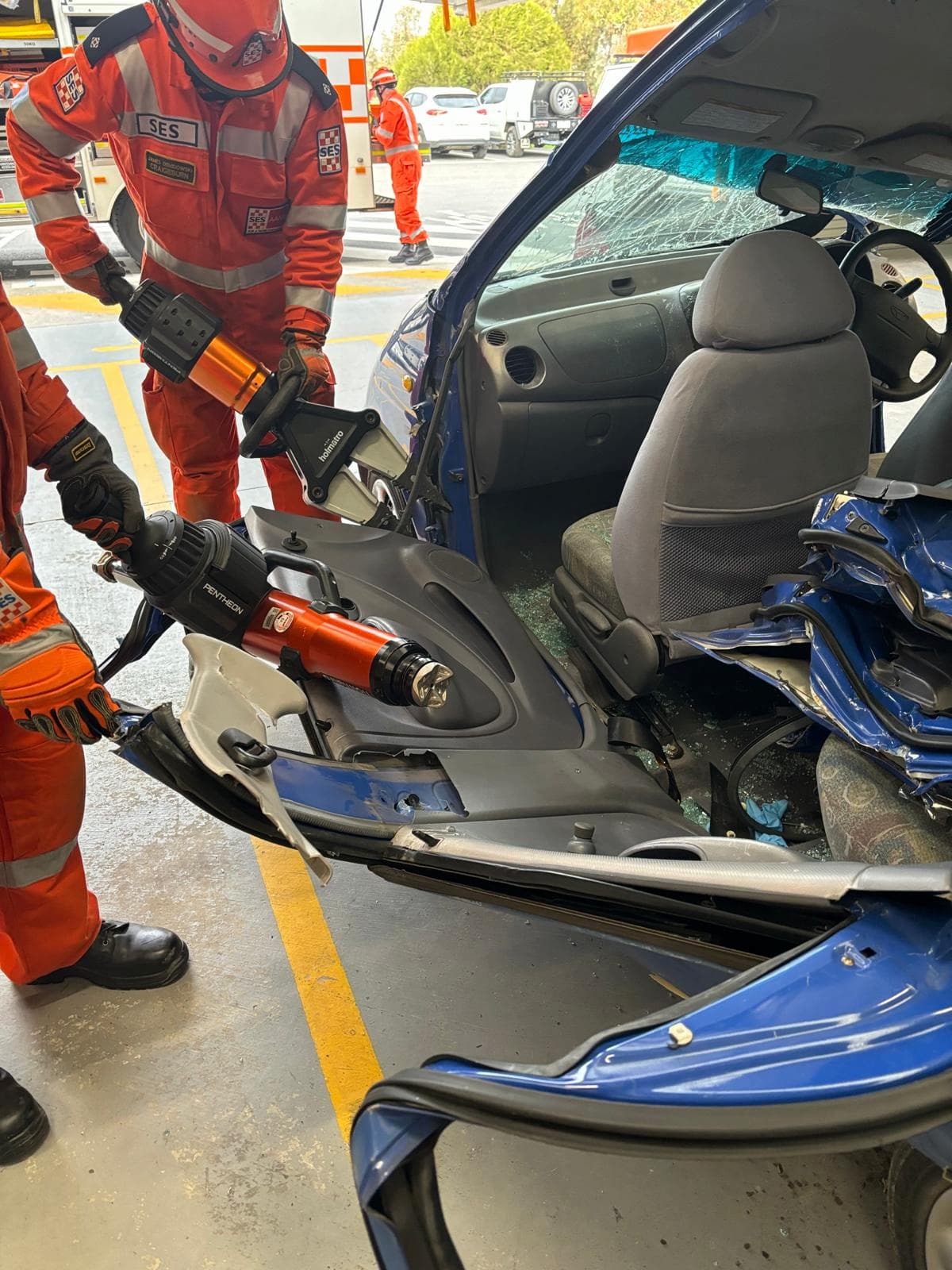 ses mmm auto centre 1