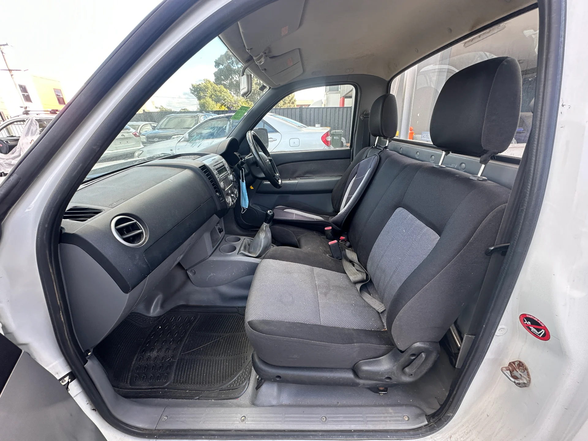 Ford Ranger 2008 White Manual Diesel