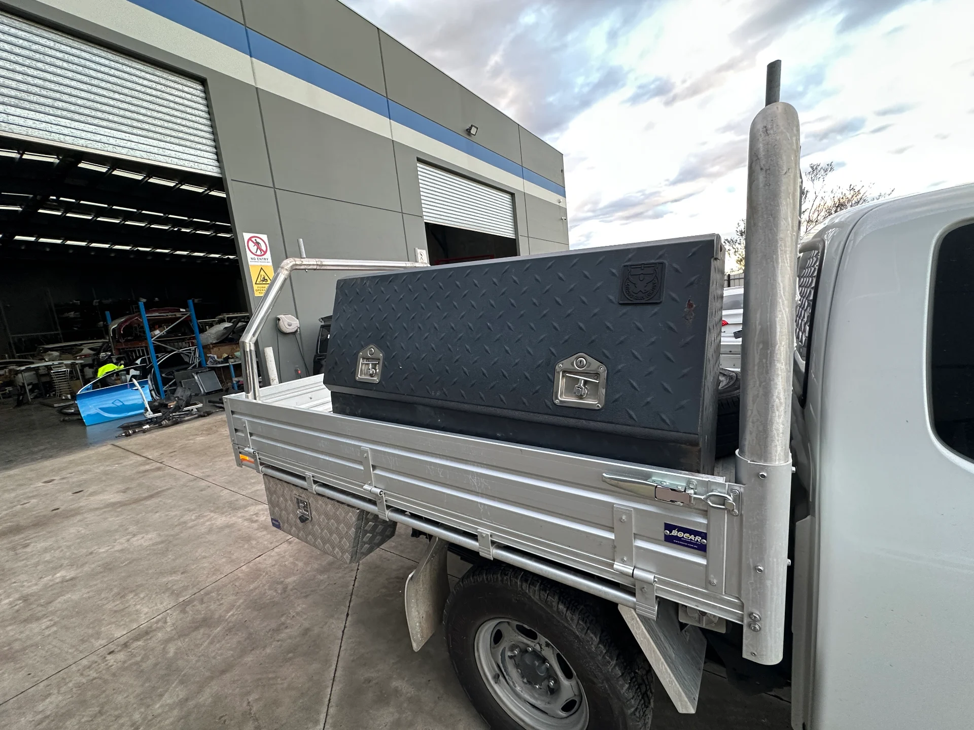 Ford Ranger 2010 White Manual Diesel