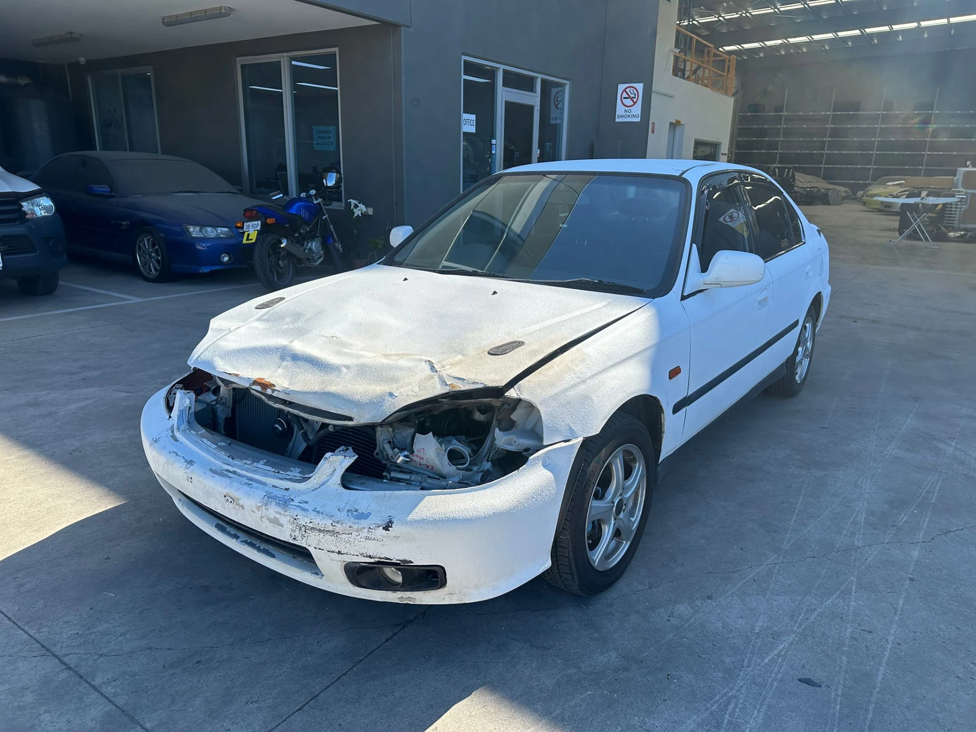 Honda Civic 1999 White Manual Petrol