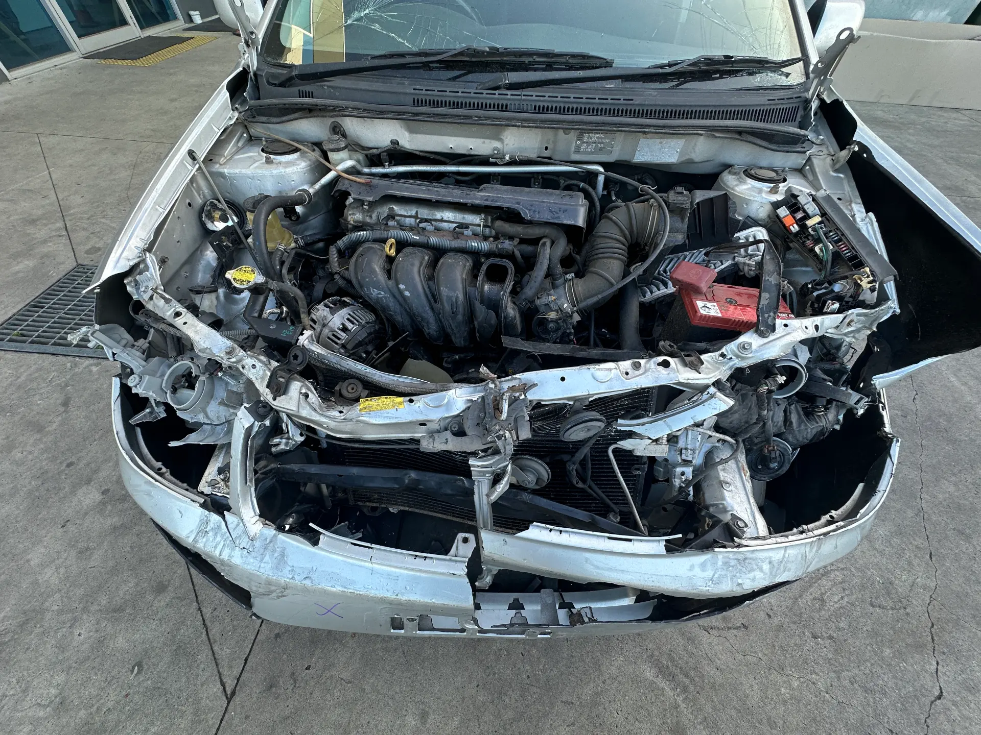 Toyota Corolla 2004 Silver Auto Petrol