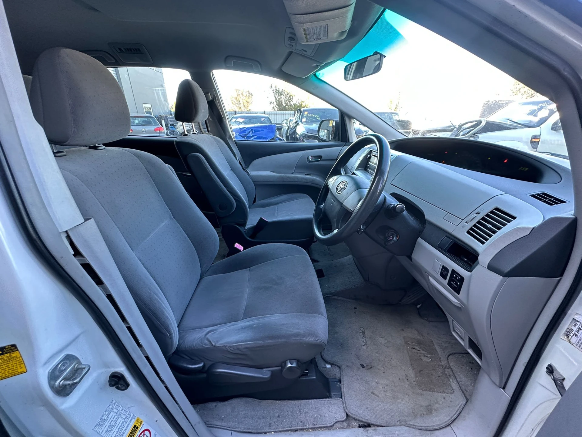 Toyota Tarago 2007 White Auto Petrol